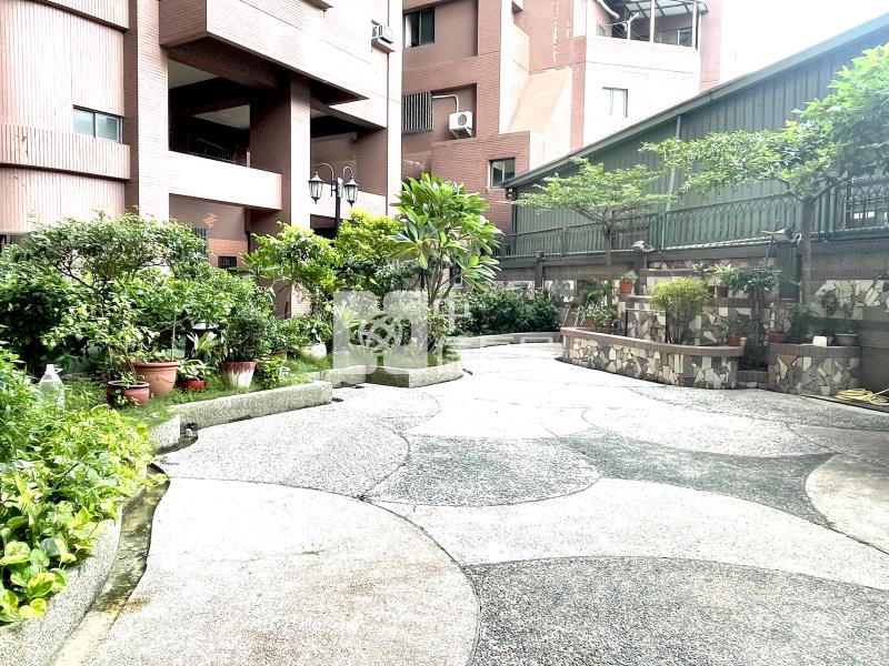 歸仁圓環溫馨三房平車寓房屋室內格局與周邊環境