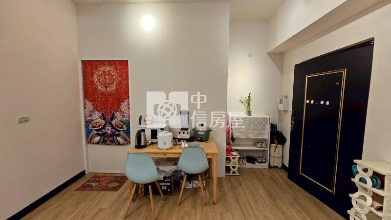 近中路.藝文特區大興敦煌溫馨四房房屋室內格局與周邊環境