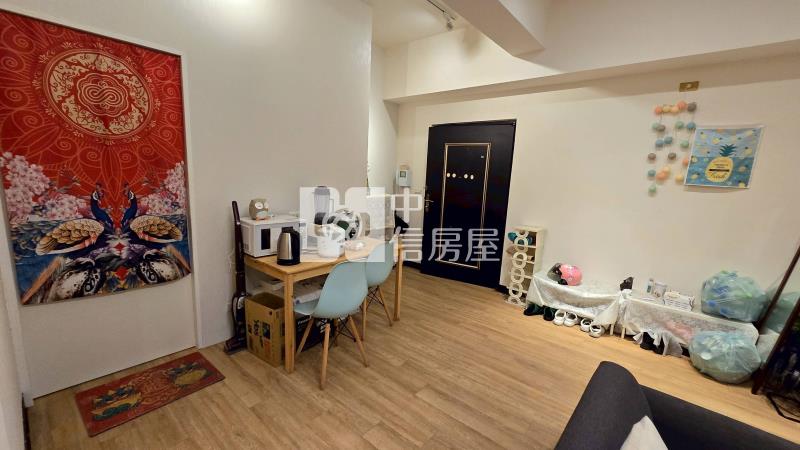 近中路.藝文特區大興敦煌溫馨四房房屋室內格局與周邊環境