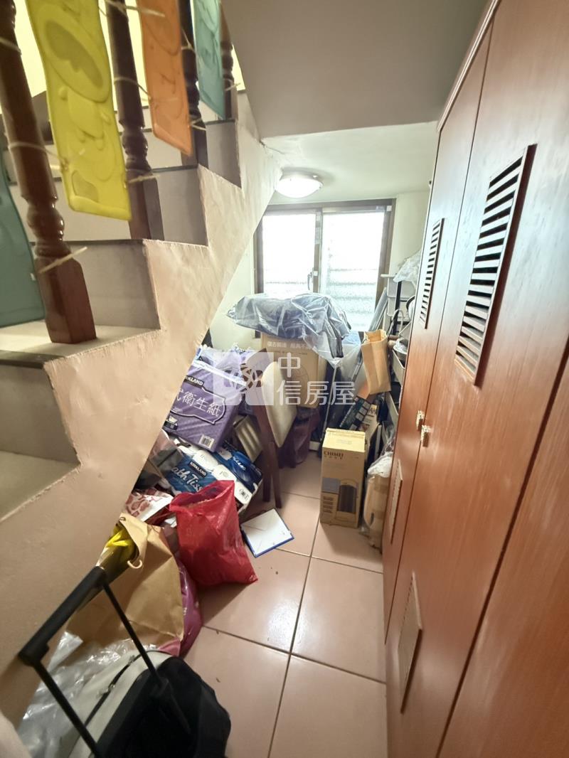 近大溪交流道獨棟大農舍房屋室內格局與周邊環境