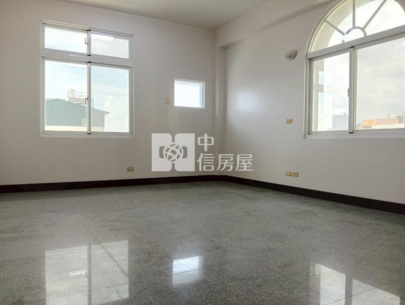 新化國中大地坪休閒別墅房屋室內格局與周邊環境