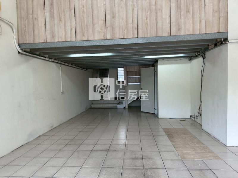 楊梅商場1+2樓黃金店面房屋室內格局與周邊環境