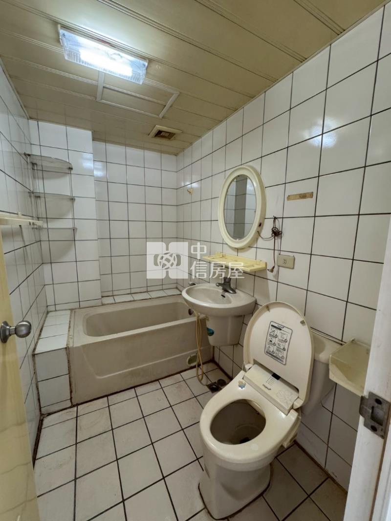 宋屋國小旁大三房美公寓房屋室內格局與周邊環境