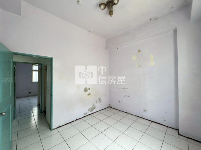 宋屋國小旁大三房美公寓房屋室內格局與周邊環境