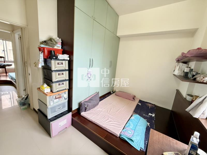 中興商圈室內32坪震後四房平車房屋室內格局與周邊環境
