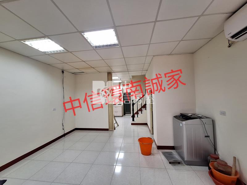 山仔頂商圈邊間活巷透天房屋室內格局與周邊環境