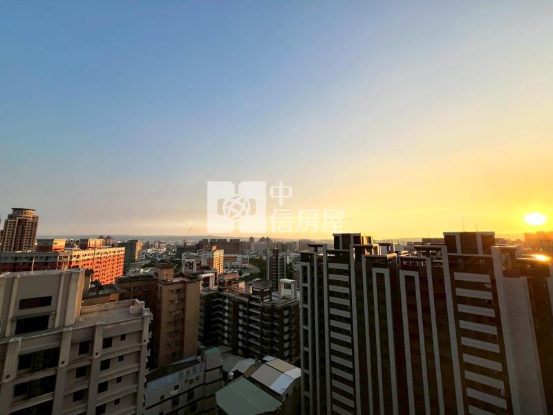 (未來之翼A棟)中山醫捷運站~無敵景觀三房幸福滿屋房屋室內格局與周邊環境