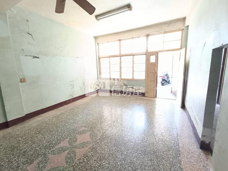 中興特區.百地坪獨棟大宅.3客廳(建物未保登)房屋室內格局與周邊環境