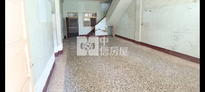 中興特區.百地坪獨棟大宅.3客廳(建物未保登)房屋室內格局與周邊環境