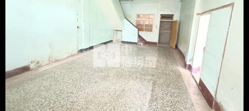 中興特區.百地坪獨棟大宅.3客廳(建物未保登)房屋室內格局與周邊環境