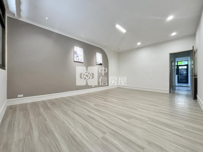 南投燦坤旁美透天房屋室內格局與周邊環境