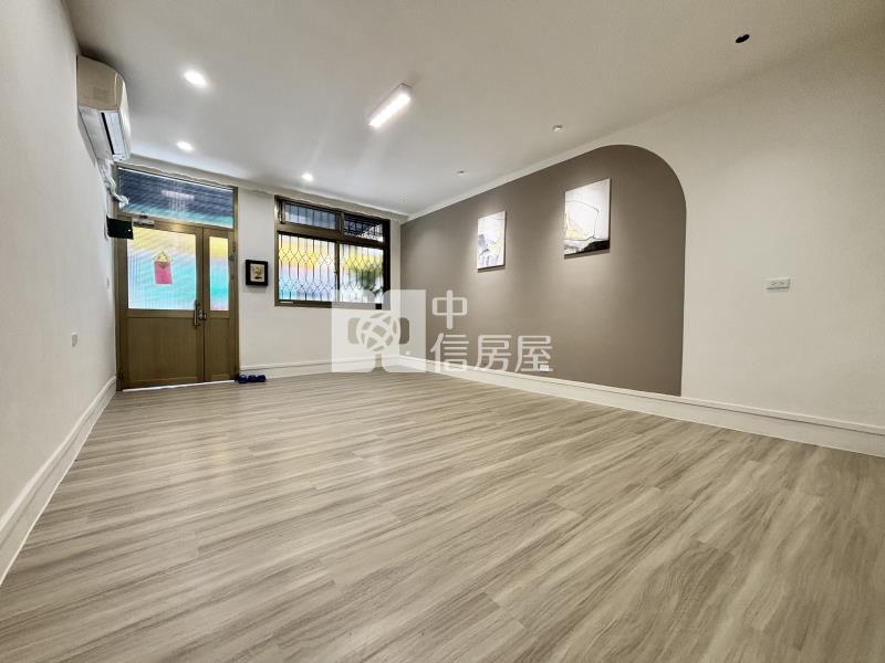 南投燦坤旁美透天房屋室內格局與周邊環境