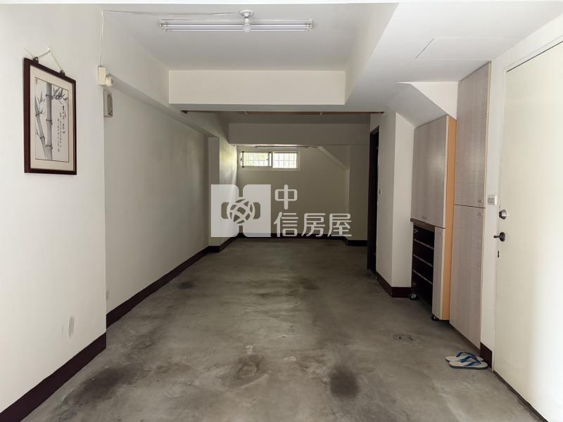 D012A華納精選透天房屋室內格局與周邊環境