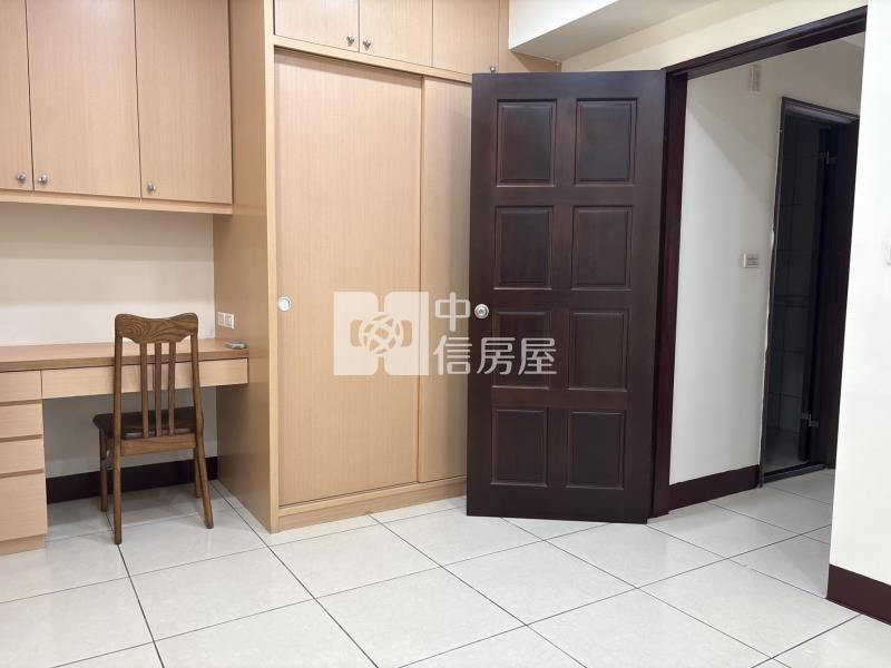 D012A華納精選透天房屋室內格局與周邊環境