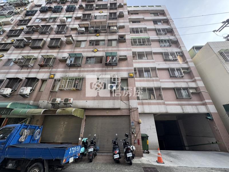 台中巨蛋旁微笑小城樓店房屋室內格局與周邊環境