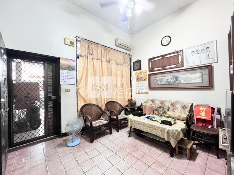 賴厝國小前院美墅房屋室內格局與周邊環境