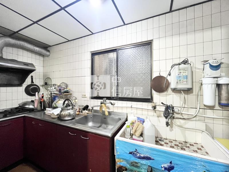 賴厝國小前院美墅房屋室內格局與周邊環境