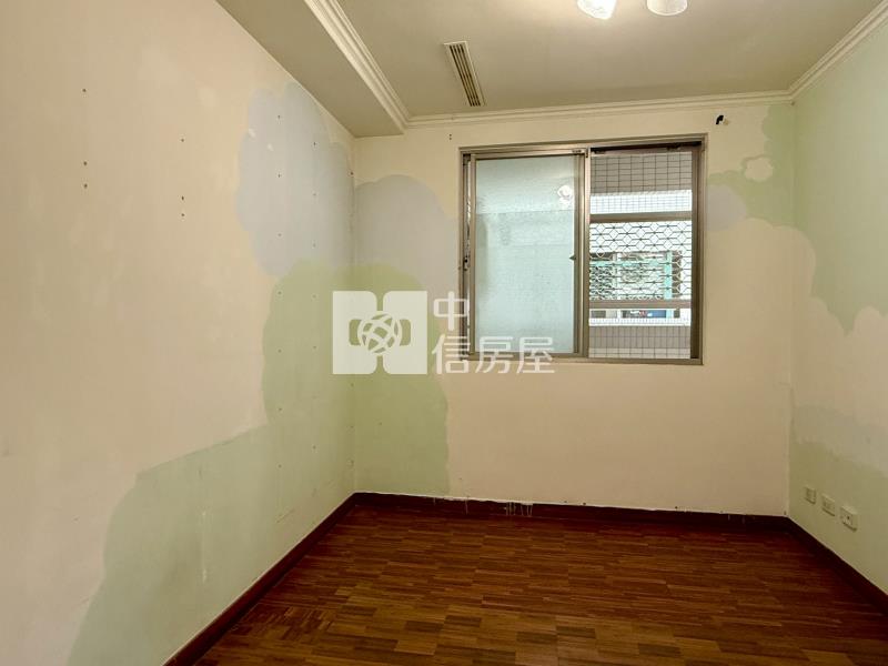 【三采藝術園區】樹梢三房+平車|公益黎明核心地段 採光通風極佳✨房屋室內格局與周邊環境
