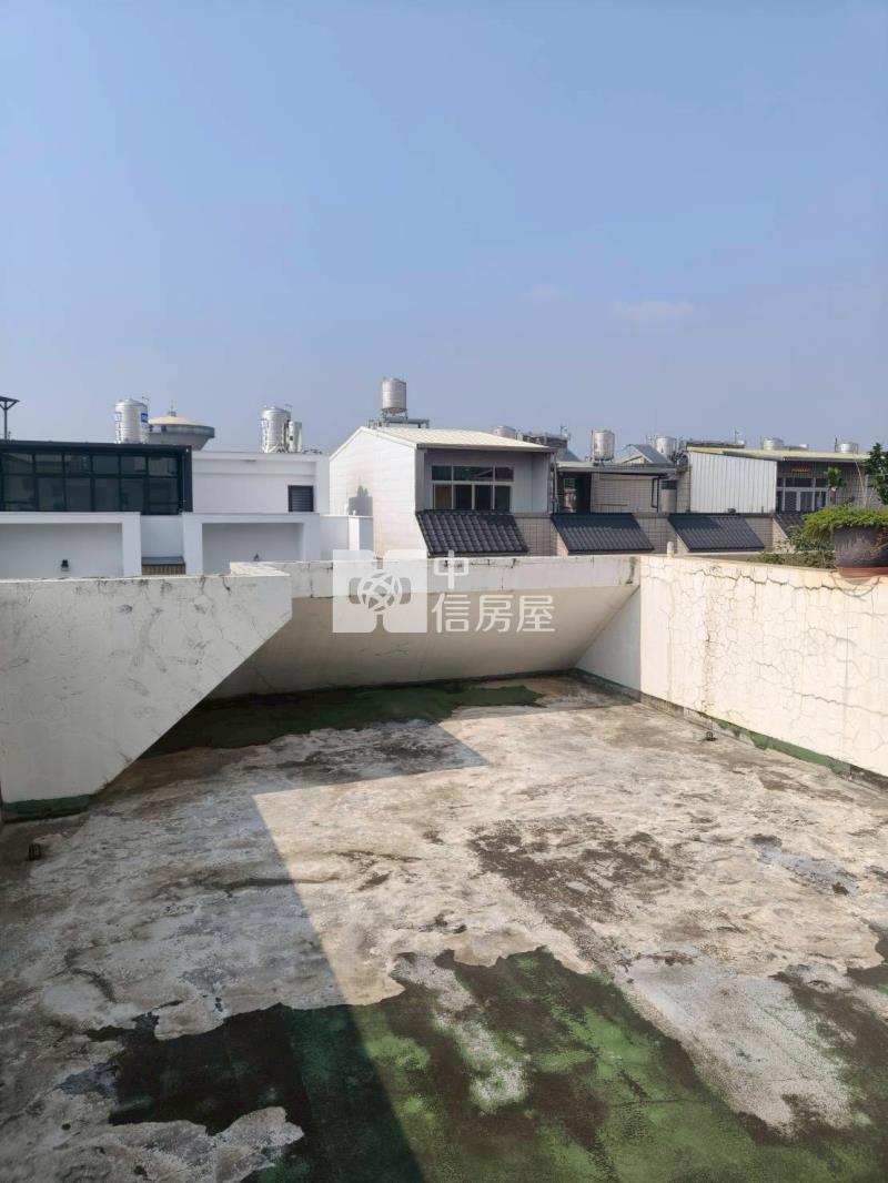 斗六榴邨十街別墅房屋室內格局與周邊環境