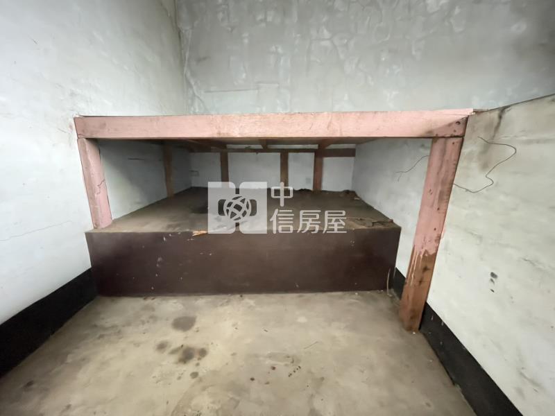 斗六西平路優質店面房屋室內格局與周邊環境