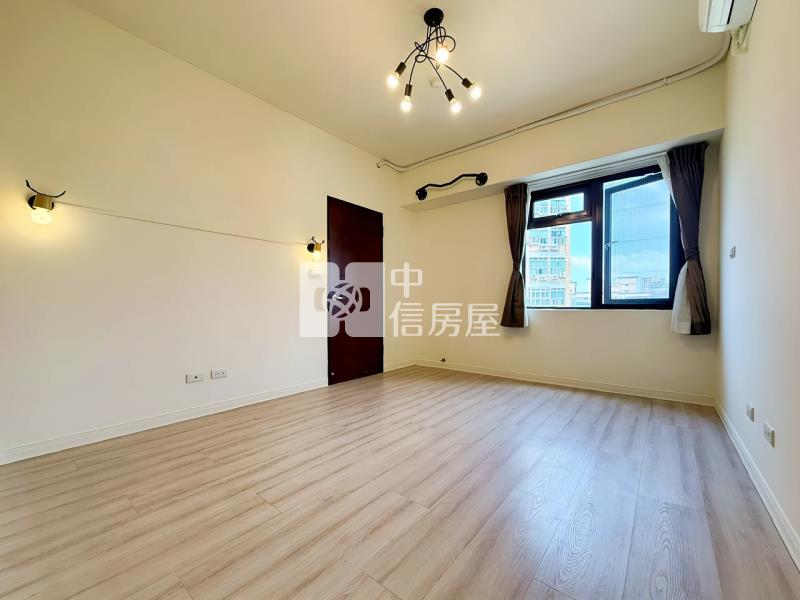 西大採光景觀三房房屋室內格局與周邊環境