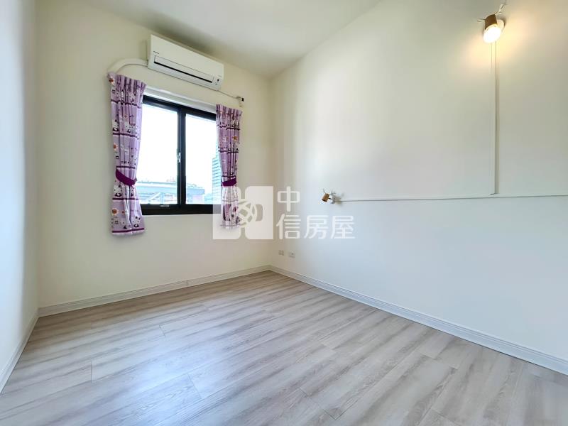 西大採光景觀三房房屋室內格局與周邊環境