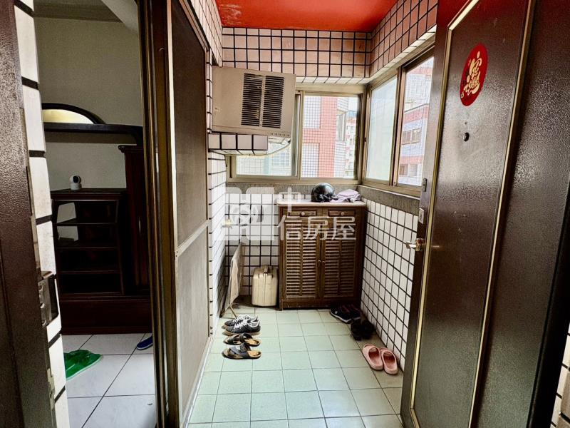 天津北平商圈近捷運三房平車房屋室內格局與周邊環境