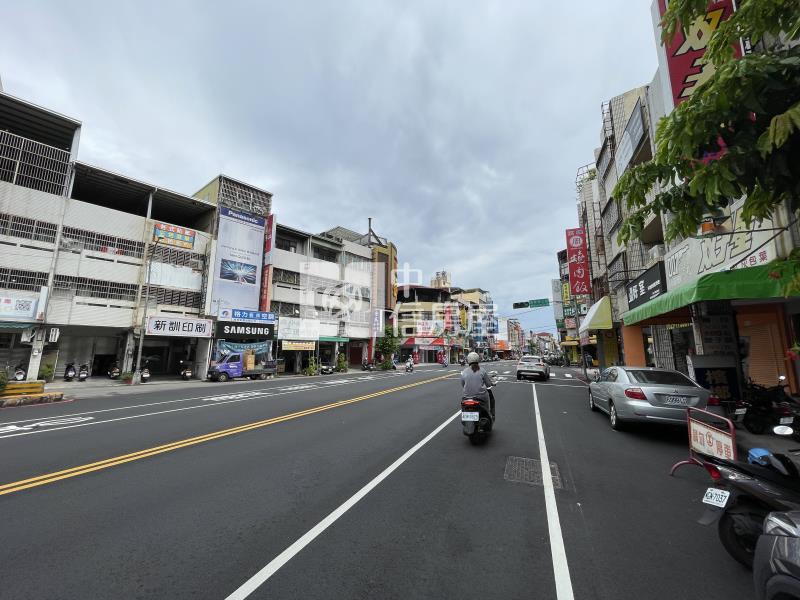 昌平路收租金店面2房屋室內格局與周邊環境