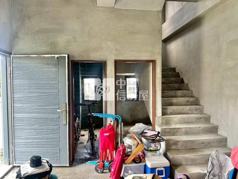 永靖近永興路合法農舍房屋室內格局與周邊環境