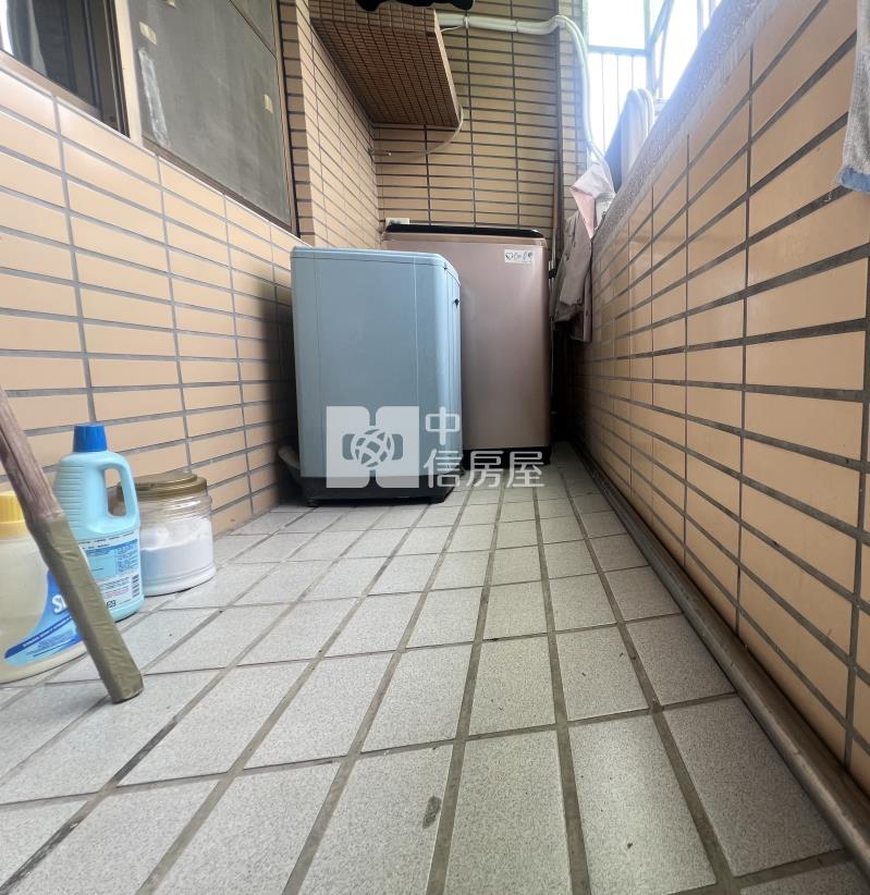 錦繡中國大三房平車房屋室內格局與周邊環境