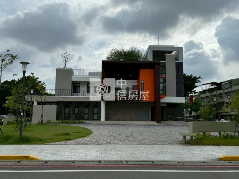 員林市中心大同學區大坪數松柏雙子星華廈房屋室內格局與周邊環境