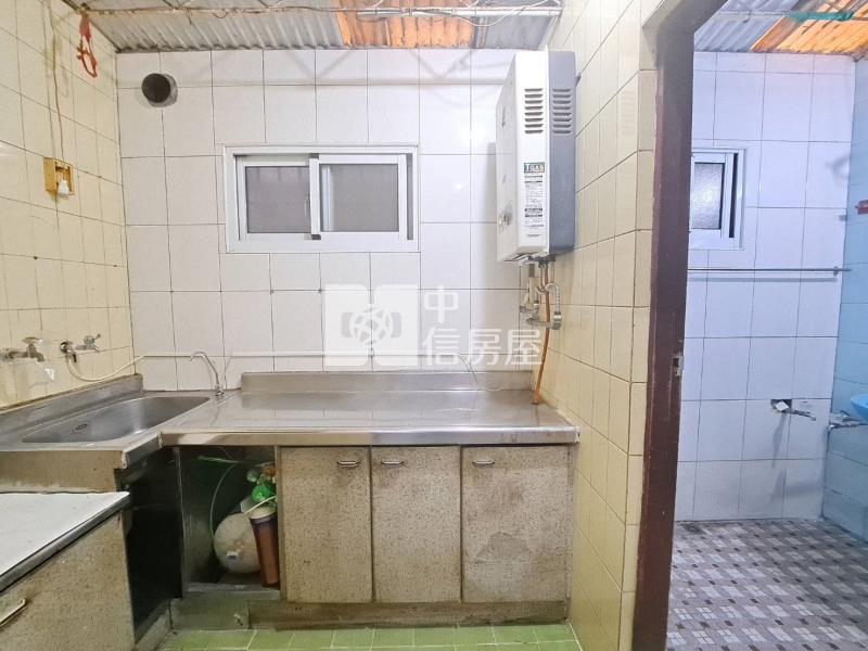 肉豆公~正義國小店舖車庫壹樓房屋室內格局與周邊環境
