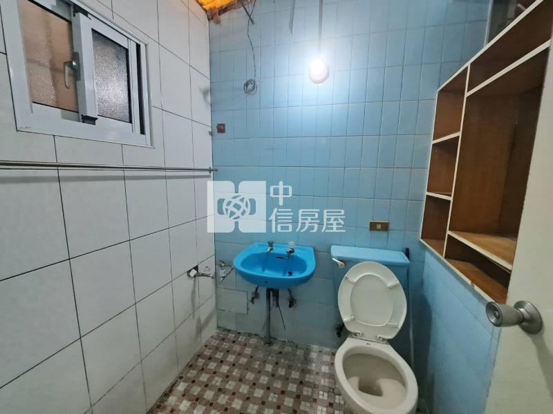 肉豆公~正義國小店舖車庫壹樓房屋室內格局與周邊環境