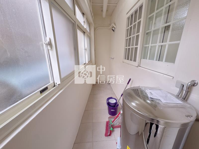 中壢龍岡國小整新電梯大3房房屋室內格局與周邊環境