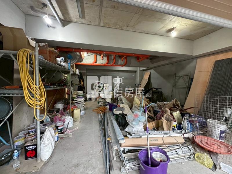 A17宜誠賦全新大面寬金店面房屋室內格局與周邊環境