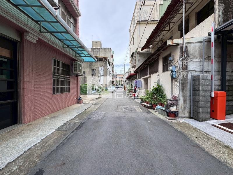 龍潭市中心電梯美兩房1房屋室內格局與周邊環境