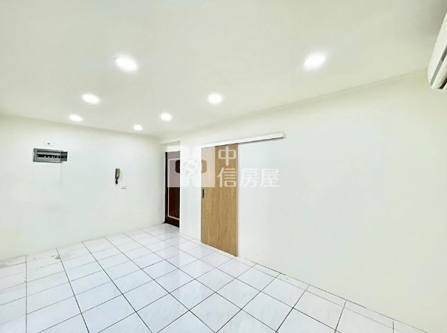 永安路全新裝潢2房電梯華廈房屋室內格局與周邊環境