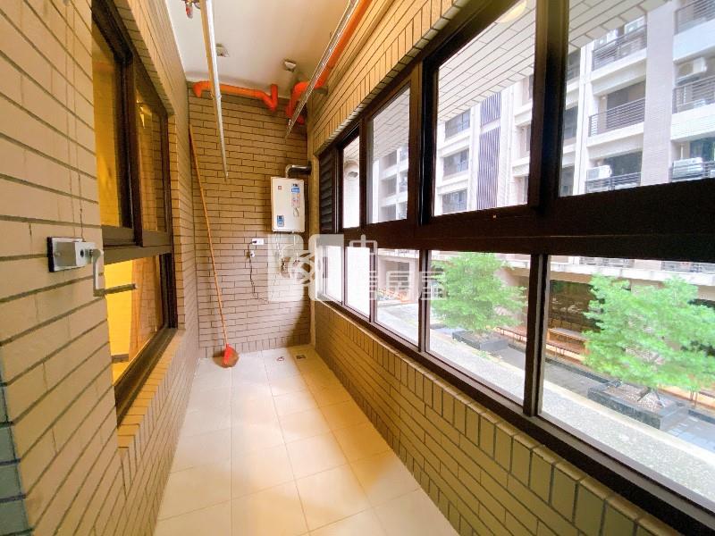 佳泰捷郡機捷大3房房屋室內格局與周邊環境