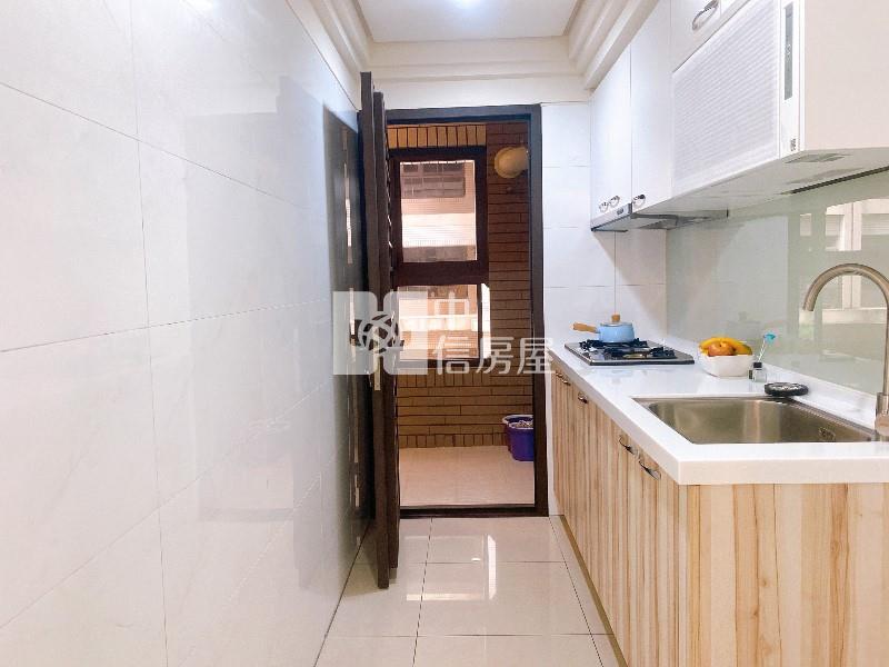 佳泰捷郡機捷大3房房屋室內格局與周邊環境