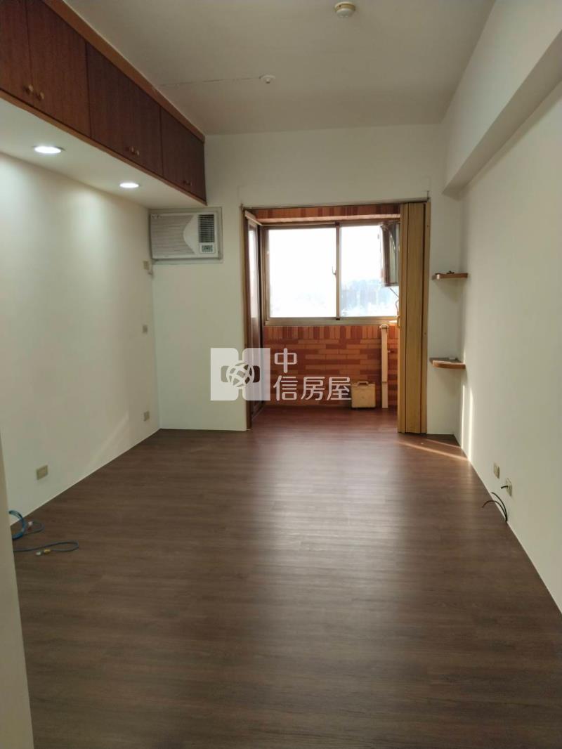 中壢後站捷運麥當勞旁景觀美套房(可廣告)房屋室內格局與周邊環境