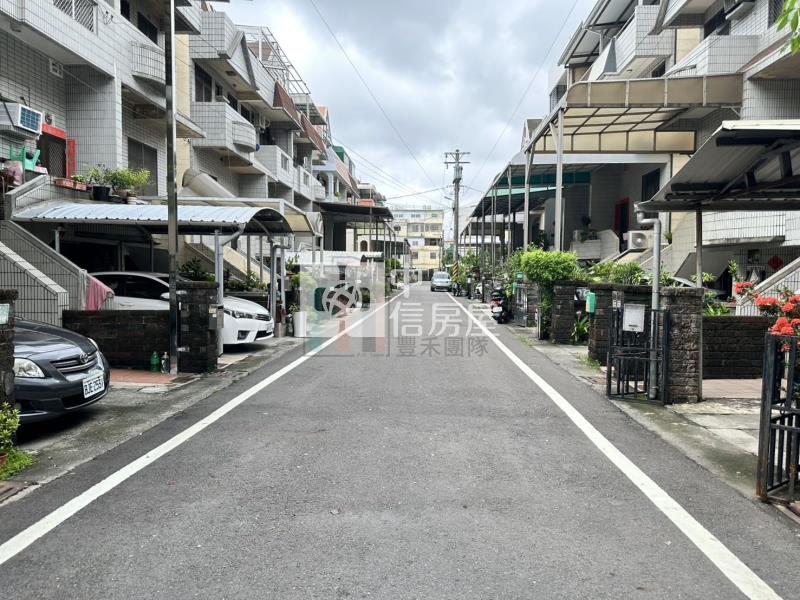 【豐禾】岡山花都邊間雙車RK3捷運宅房屋室內格局與周邊環境