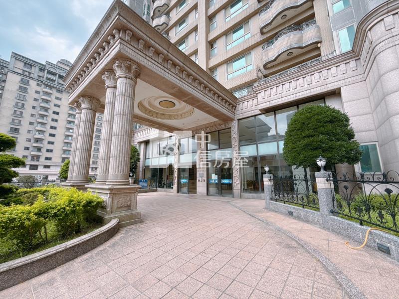 【安家】專任-龍岡宜誠天裔稀有景觀四房車房屋室內格局與周邊環境