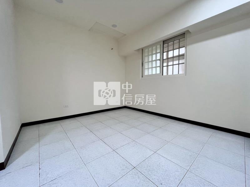 近中壢體育園區整新美三房電梯房屋室內格局與周邊環境
