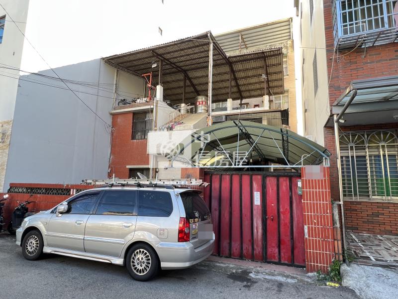 勤益大面寬乙建別墅房屋室內格局與周邊環境