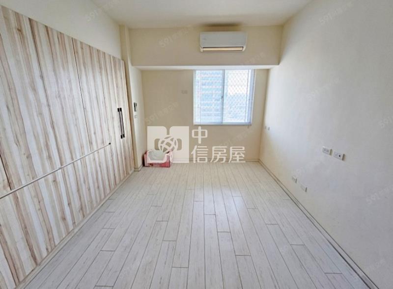 水湳聖府晶華精美三房美廈房屋室內格局與周邊環境