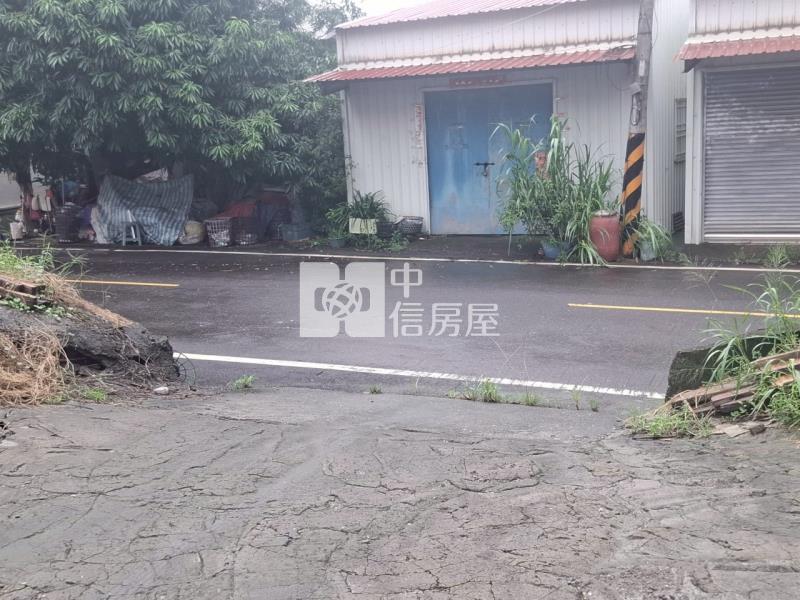 山上國中前雙面臨路方正美建地房屋室內格局與周邊環境