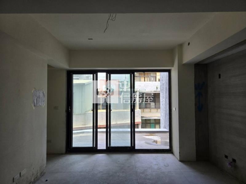 全新店面電梯透天房屋室內格局與周邊環境