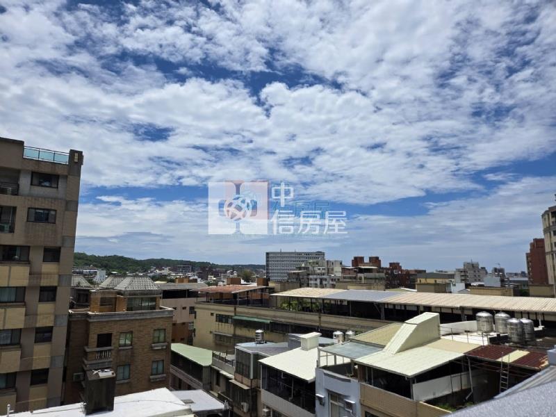 全新店面電梯透天房屋室內格局與周邊環境