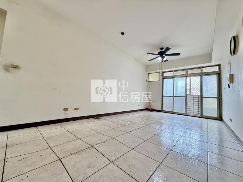 明道商圈三面採光雙衛開窗大三房｜電梯更新房屋室內格局與周邊環境
