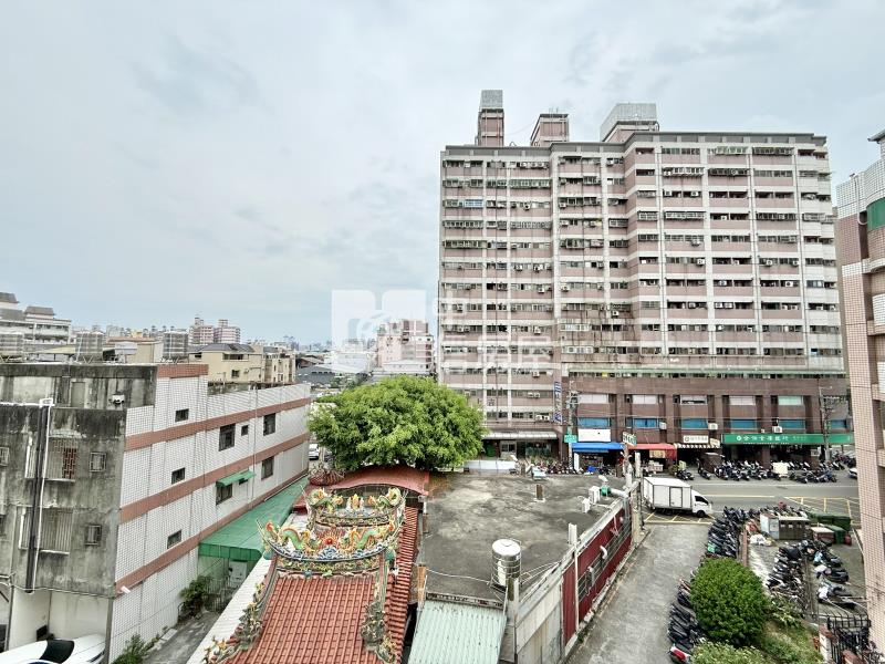 明道商圈三面採光雙衛開窗大三房｜電梯更新房屋室內格局與周邊環境